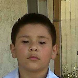 Meet your Posher, Anyelo