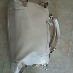 Hand bag