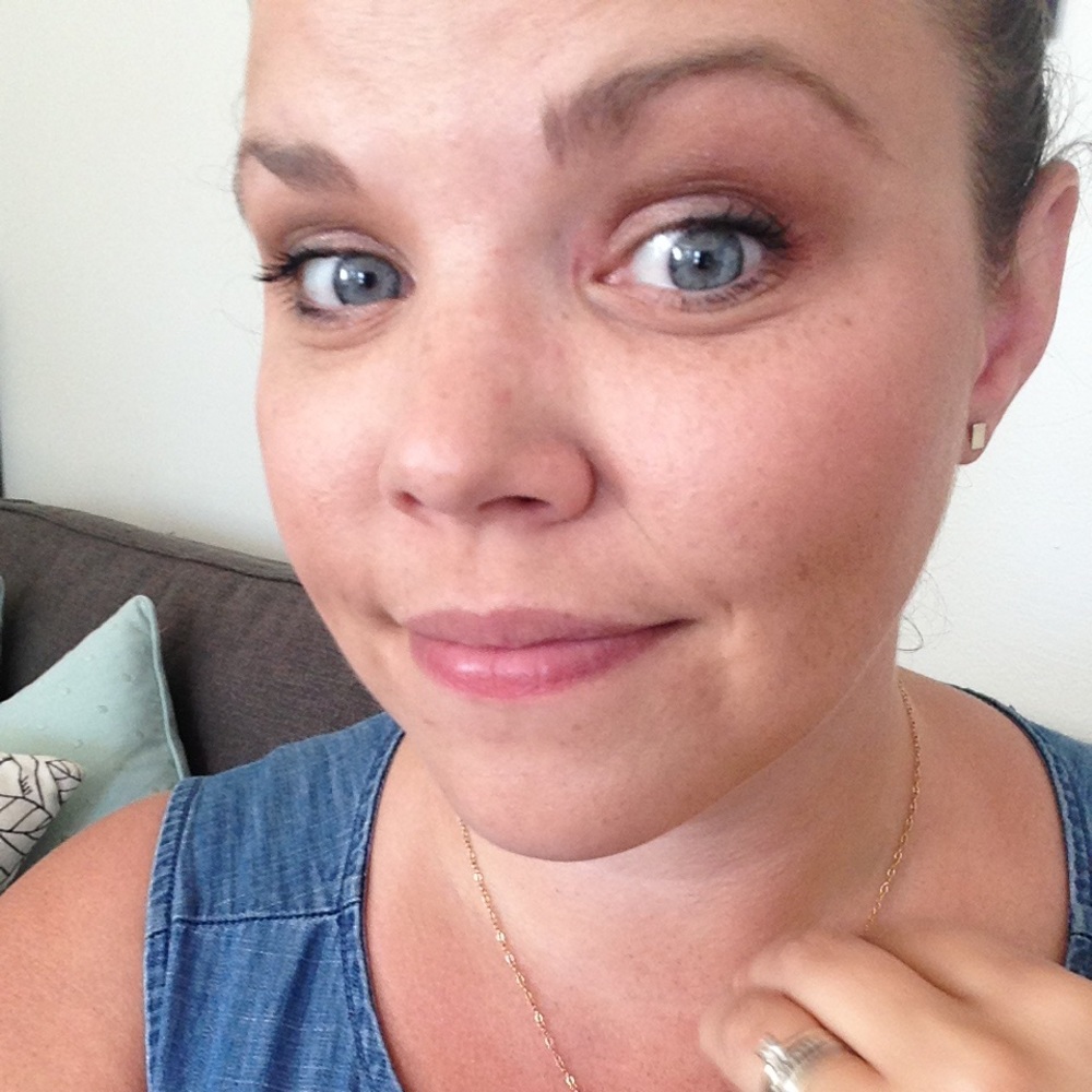 Meet your Posher, Jennifer