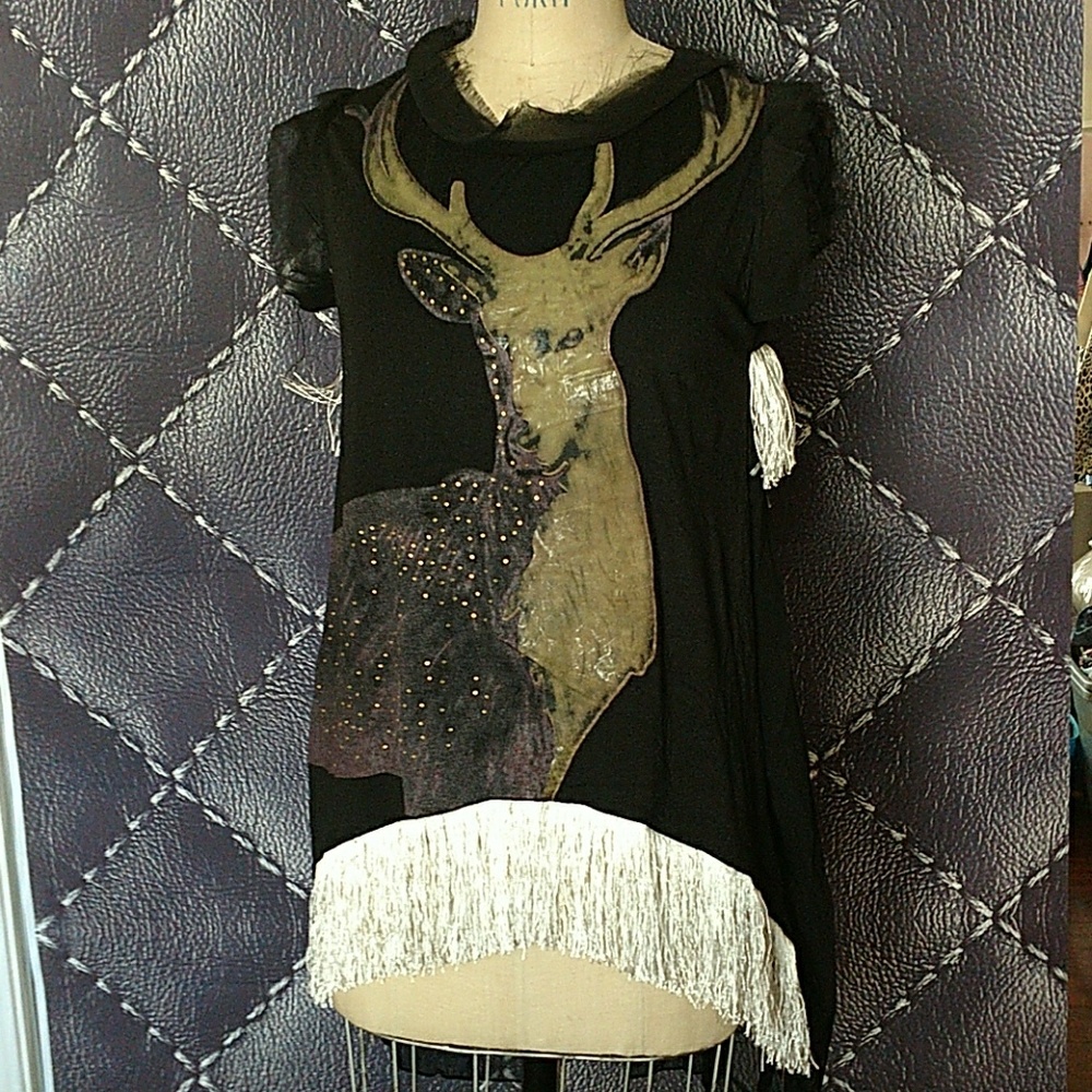 Cool and unusual. Tassel tee with Deer.