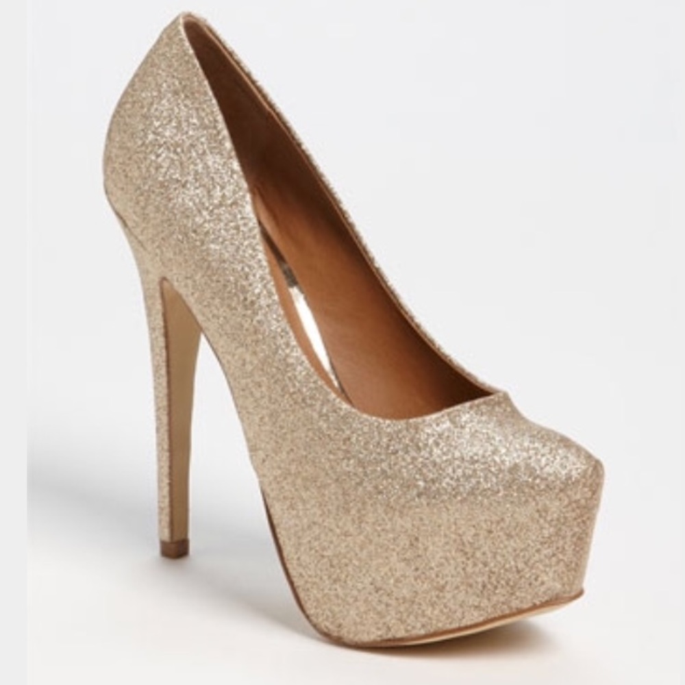 Steve Madden Dejavu Glitter Pumps