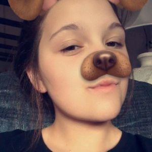 Meet your Posher, Makayla