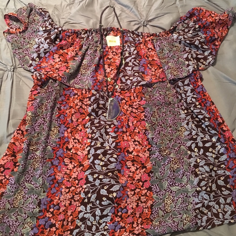 EGUC Maeve off the shoulder XL top TRADE FOR M/L