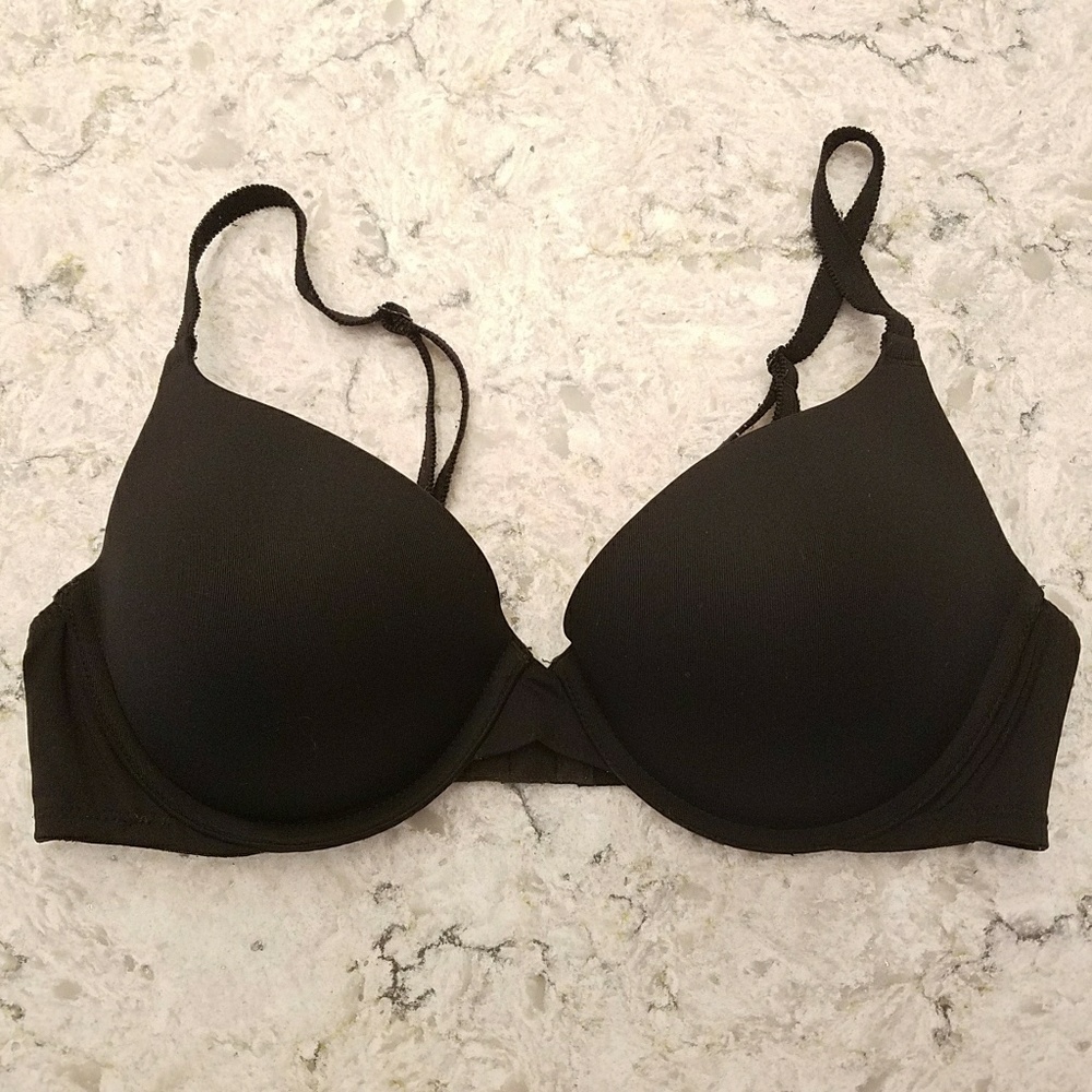PINK Victoria's Secret Wear Everywhere Push Up Bra