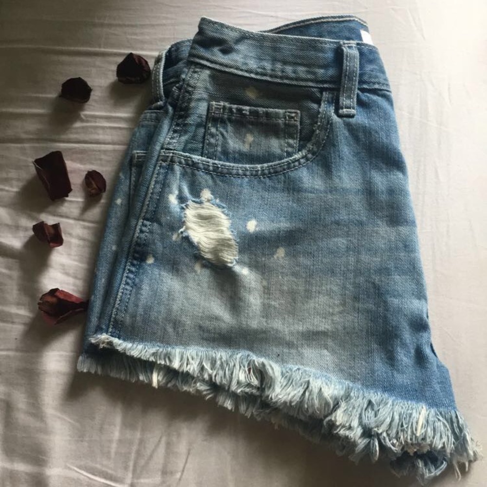 🌞High Waisted Hollister Jean Shorts