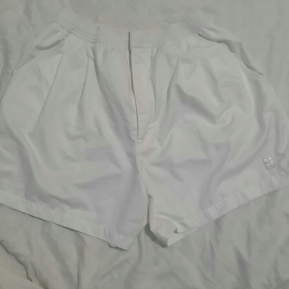 White Nike womens shorts sz L