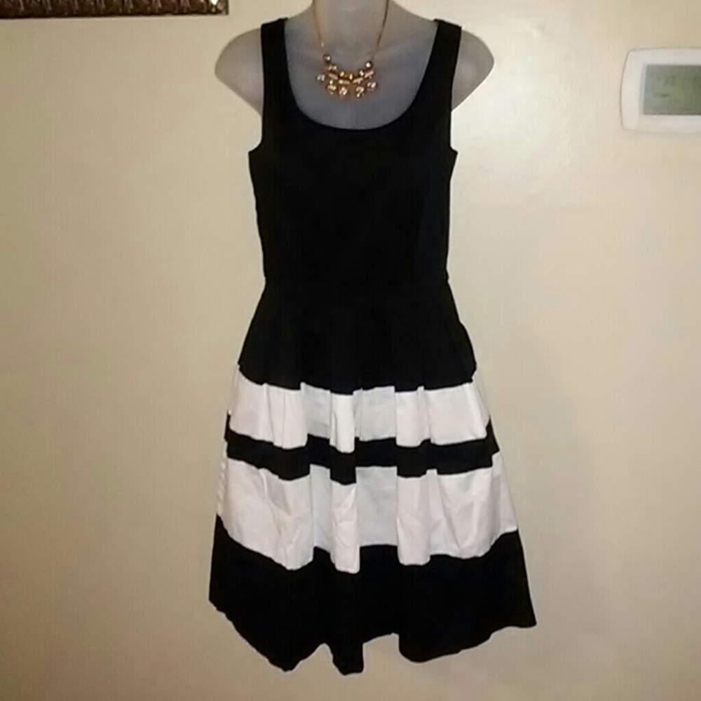 White House Black Market Dress