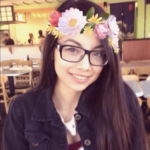 Meet your Posher, Melisa