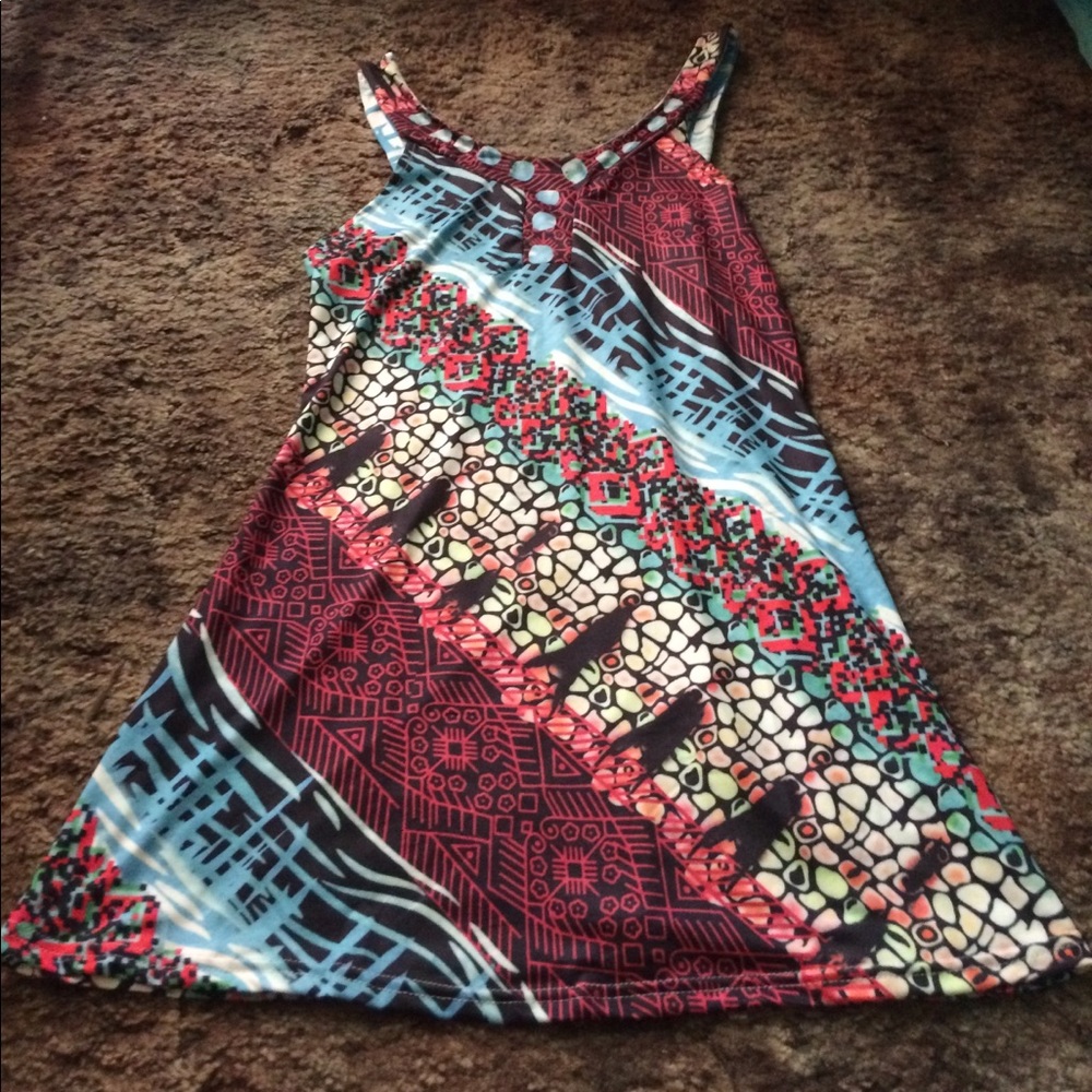 Brand new dress size md but fits like small