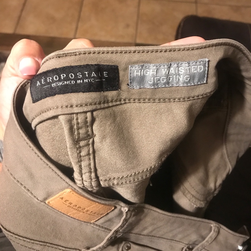 Pants - Picture 3 of 4