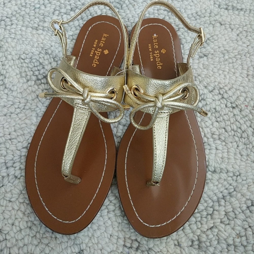 Kate Spade gold bow sandal NWOB.