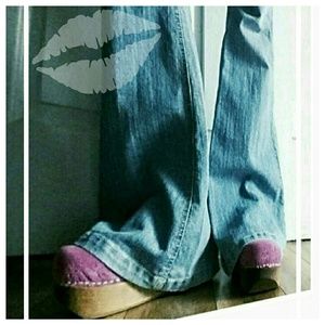 NEW IN BOX Sanita wood fuscia clogs  41 EU /11 US*