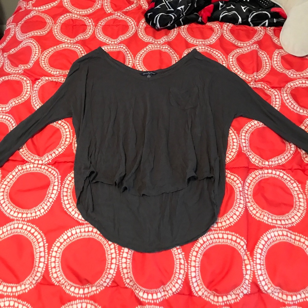 Gray American Eagle Flowy Quarter Sleeve Top