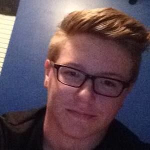 Meet your Posher, Dillon