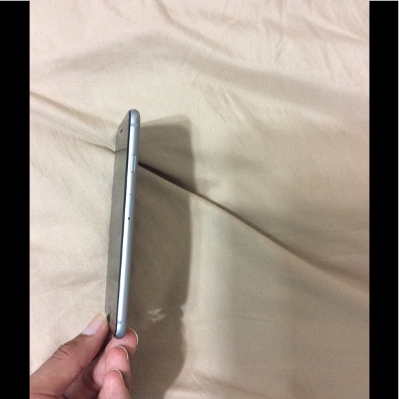 Iphone 6s (damaged) - Picture 5 of 5