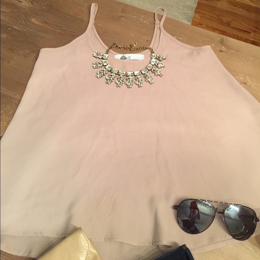 🎀BOUTIQUE CAMISOLE🎀 - Picture 2 of 2