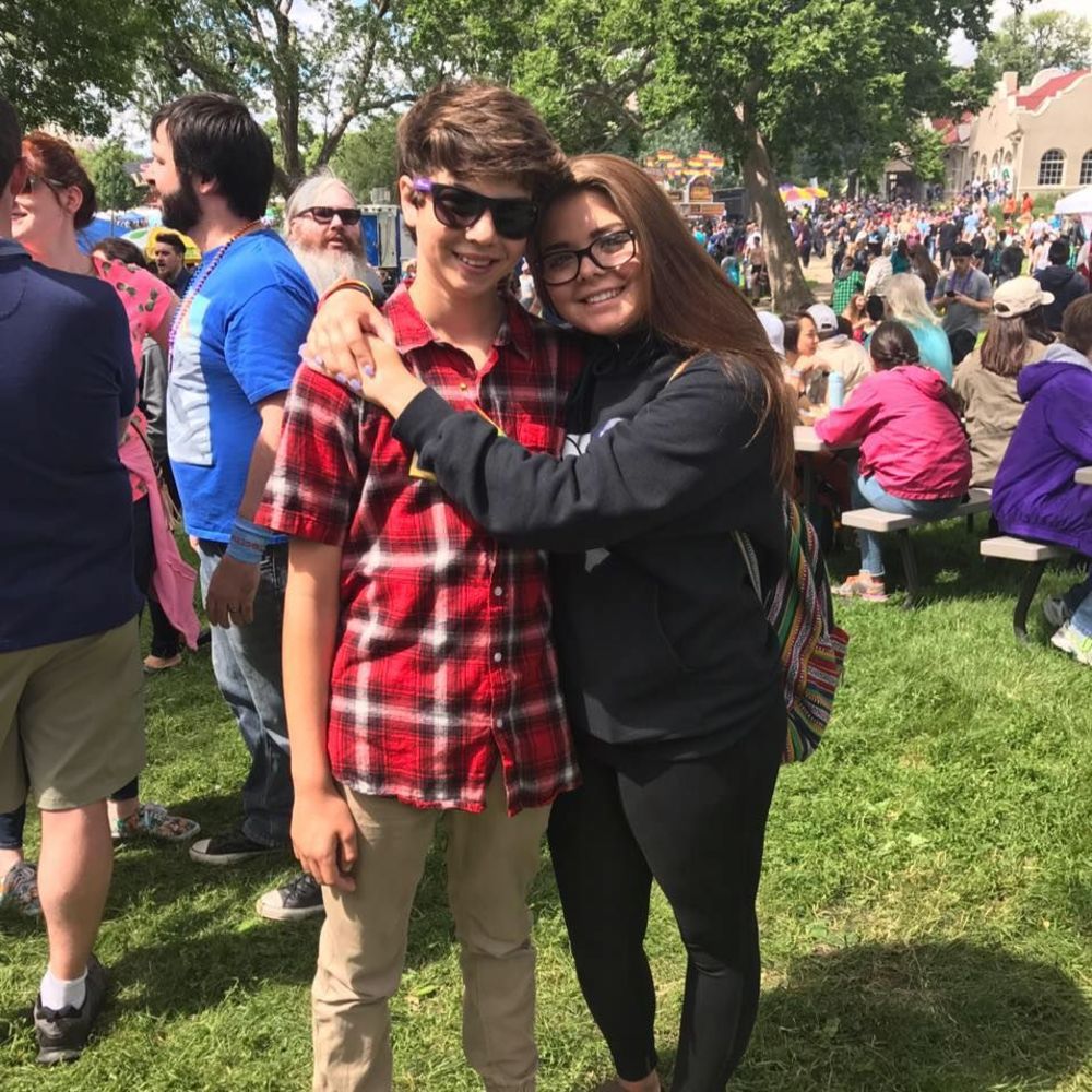 Meet your Posher, Nina