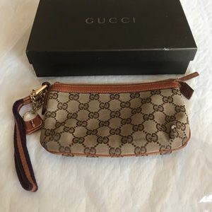 Gucci wristlet