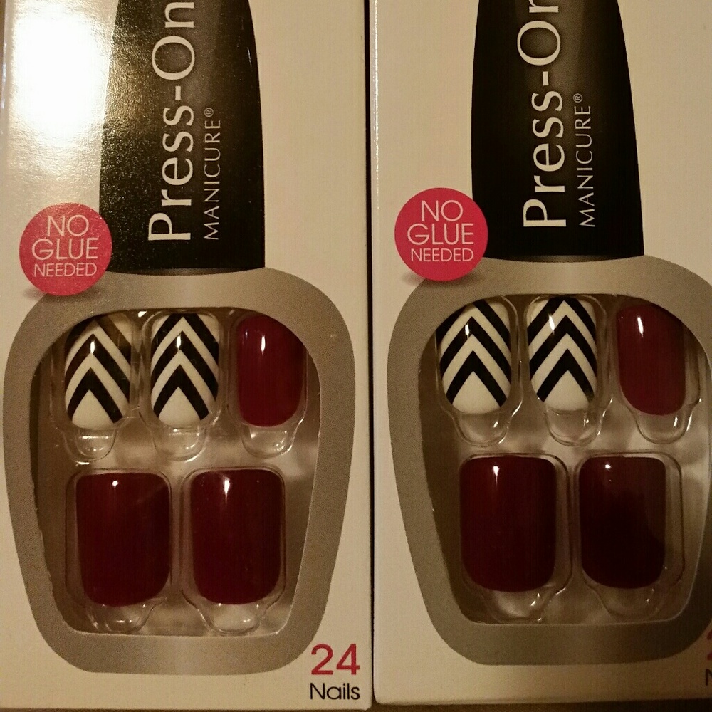 Lot of Impress nails. Press on manicure.