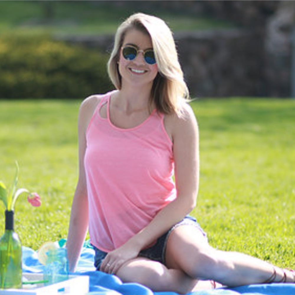 New with tags: Chaser distressed tank