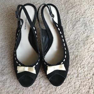 Vintage banana republic sling back pumps