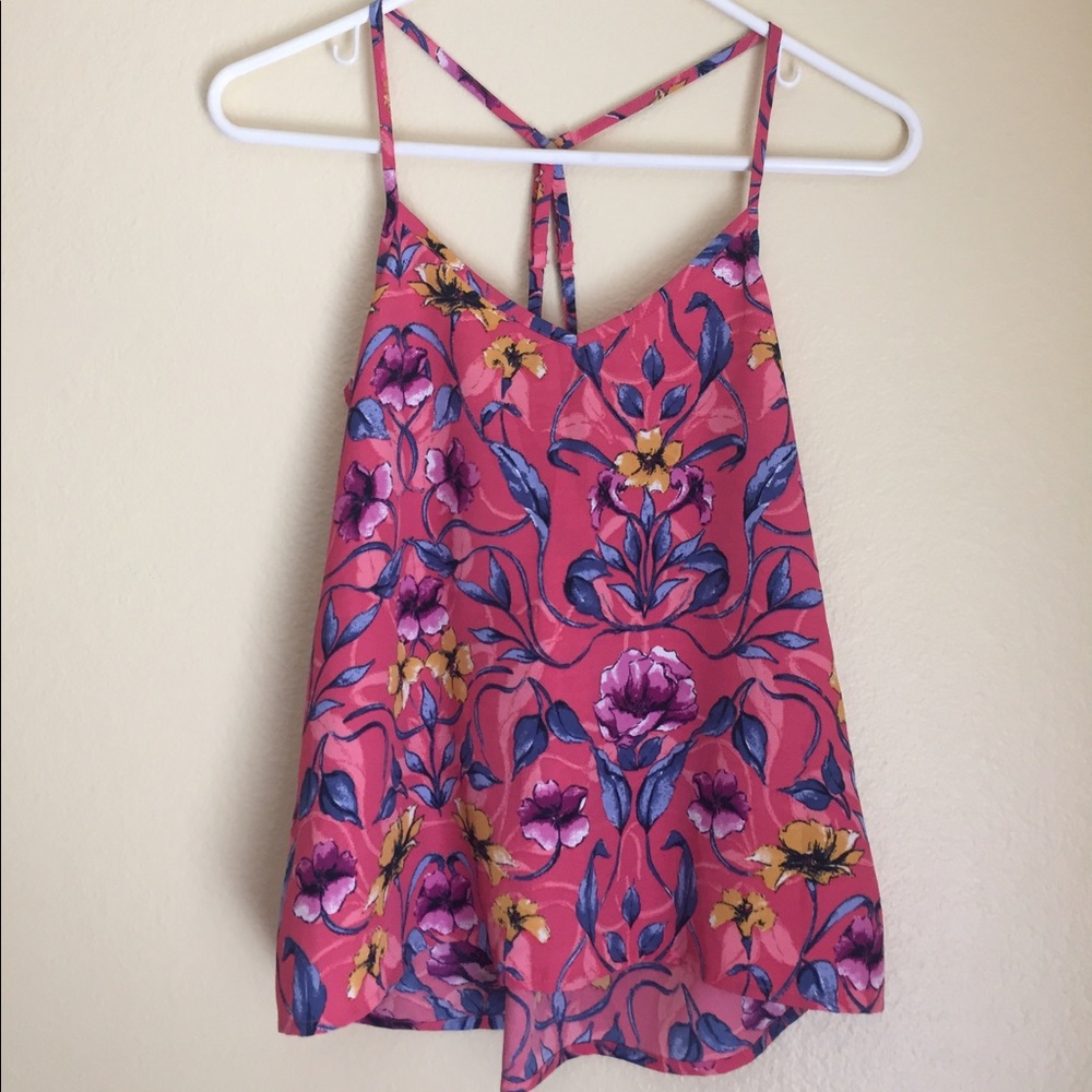 Hollister flowy tank