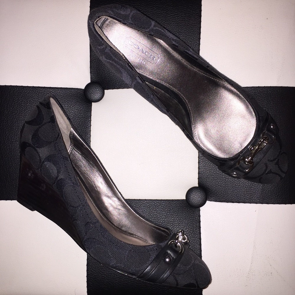 COACH WEDGES