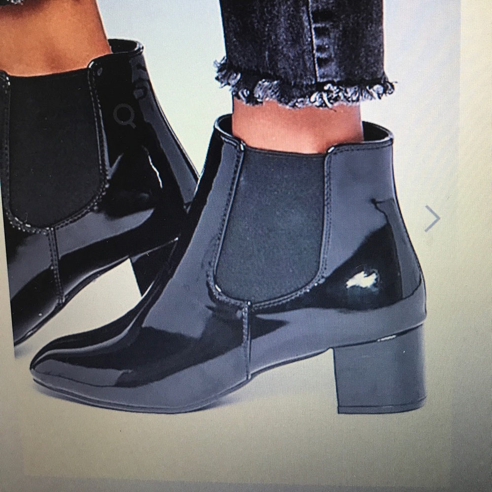 NWOT ASOS Daisy Street patent Chelsea boots- UK 5