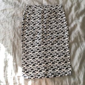 Cotton stretch pencil skirt