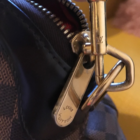 LOUIS VUITTON Damier Ebene Trevi GM - Picture 6 of 6