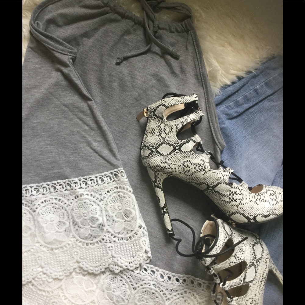 GRAY COLOR BOHO HALTER TOP WITH CROCHET TRIM - Picture 5 of 8