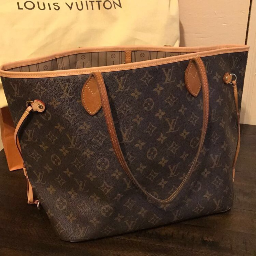 Louis Vuitton Neverfull MM