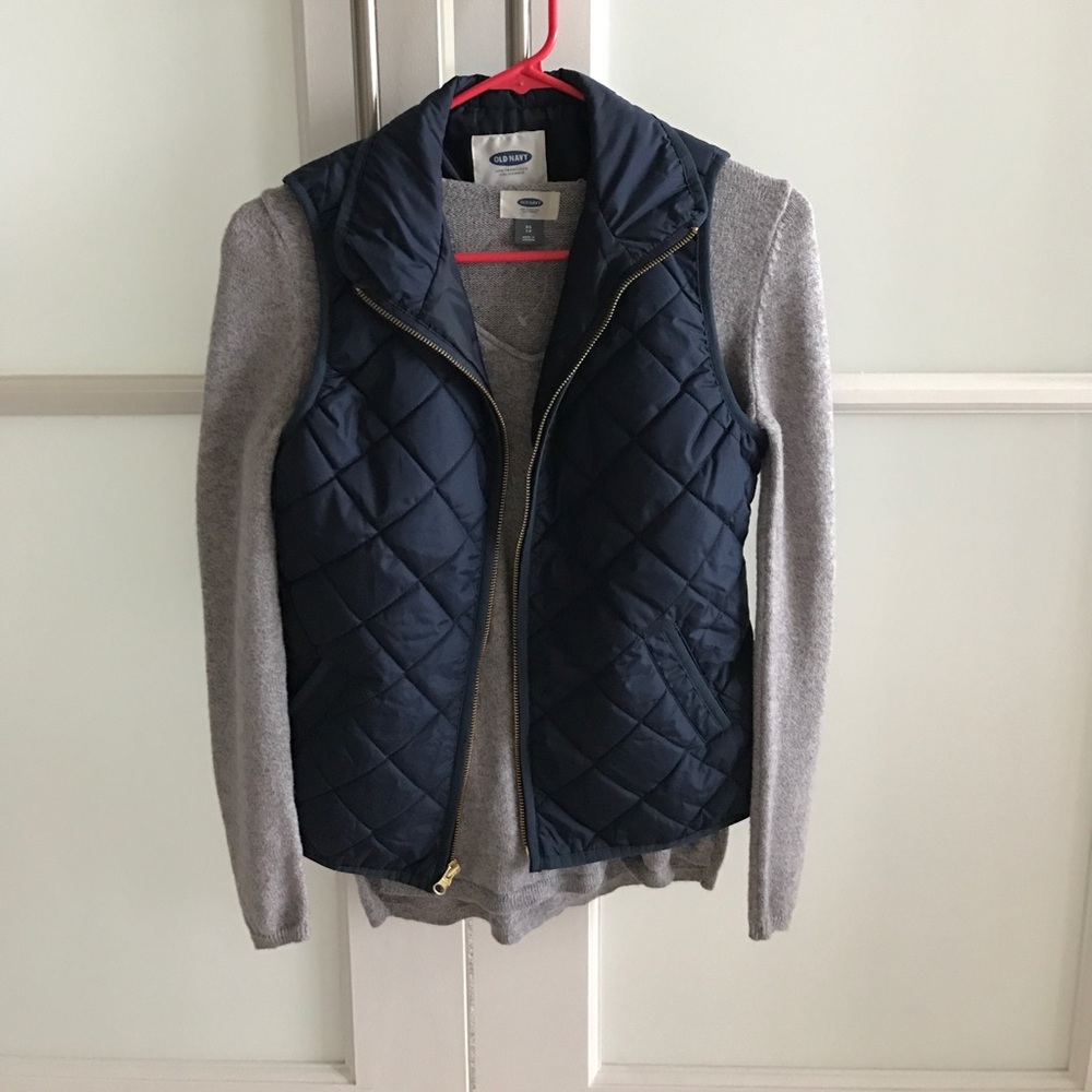 Old Navy quilted vest