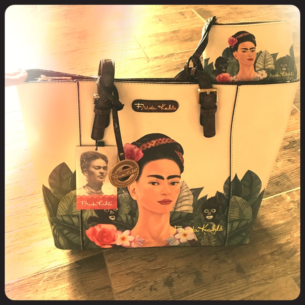 BNWT AUTHENTIC Frida Kahlo tote bag (BROWN)