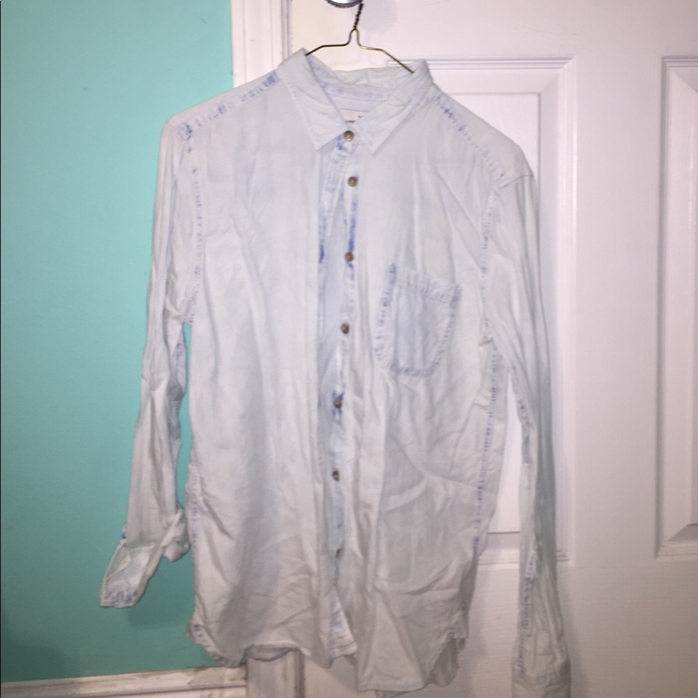 American Eagle denim shirt