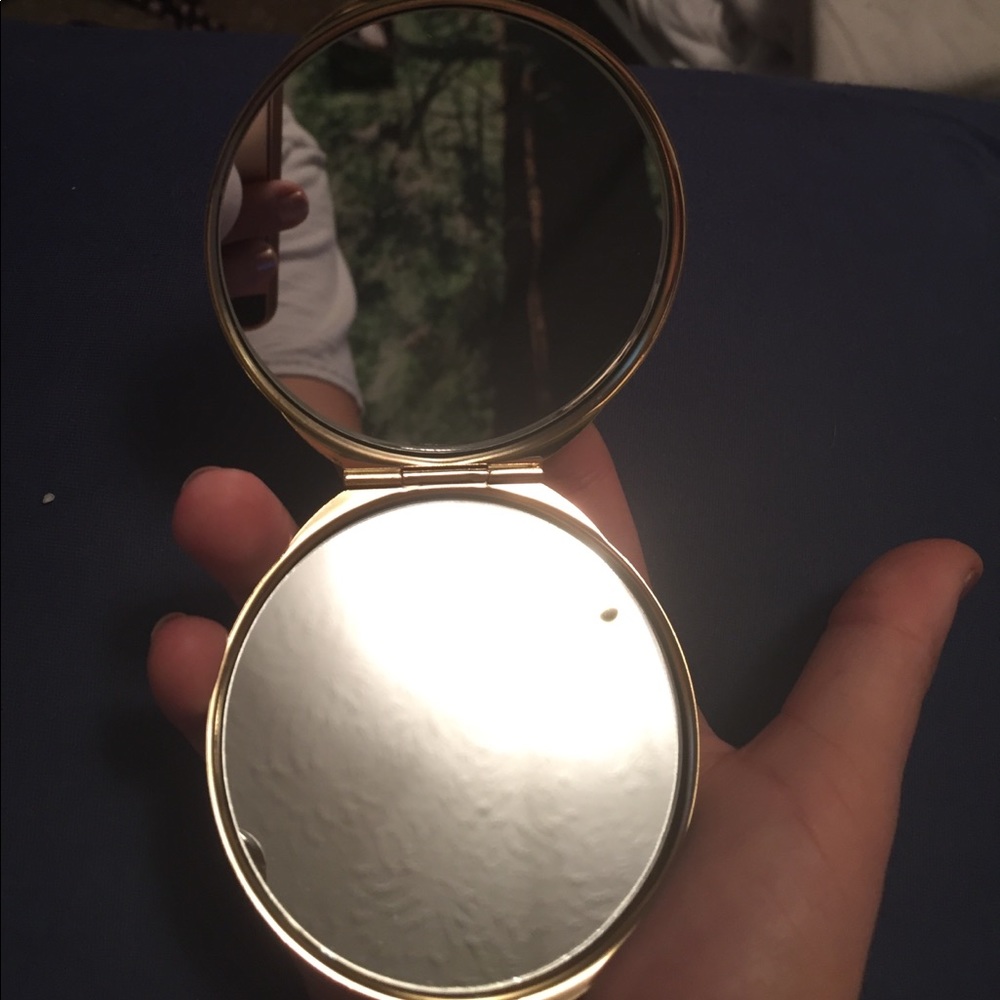 compact mirror - Picture 2 of 2