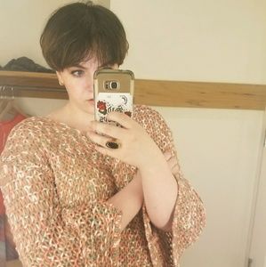 Meet your Posher, Cait