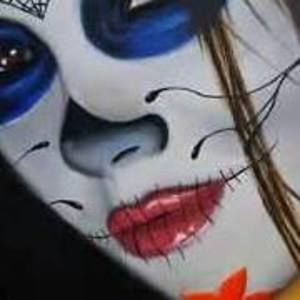 Meet your Posher, Tonie