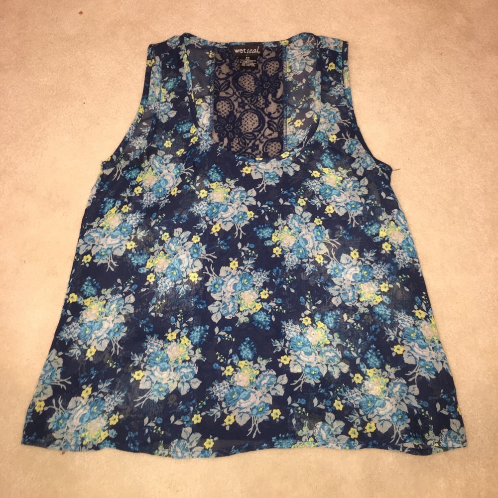 Wet Seal floral lace tank top