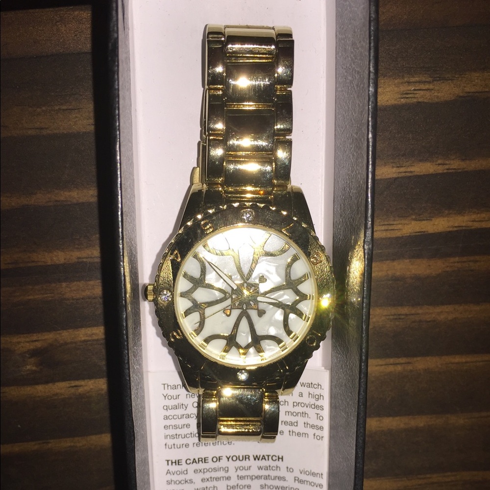 Avon Watch