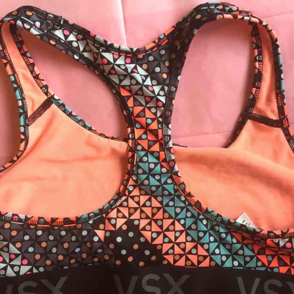 Victoria's Secret sports bra - Picture 3 of 4