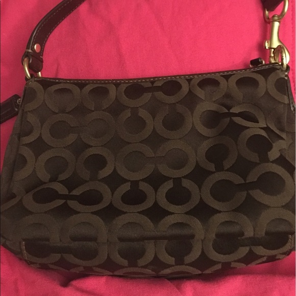 Coach - Picture 2 of 4