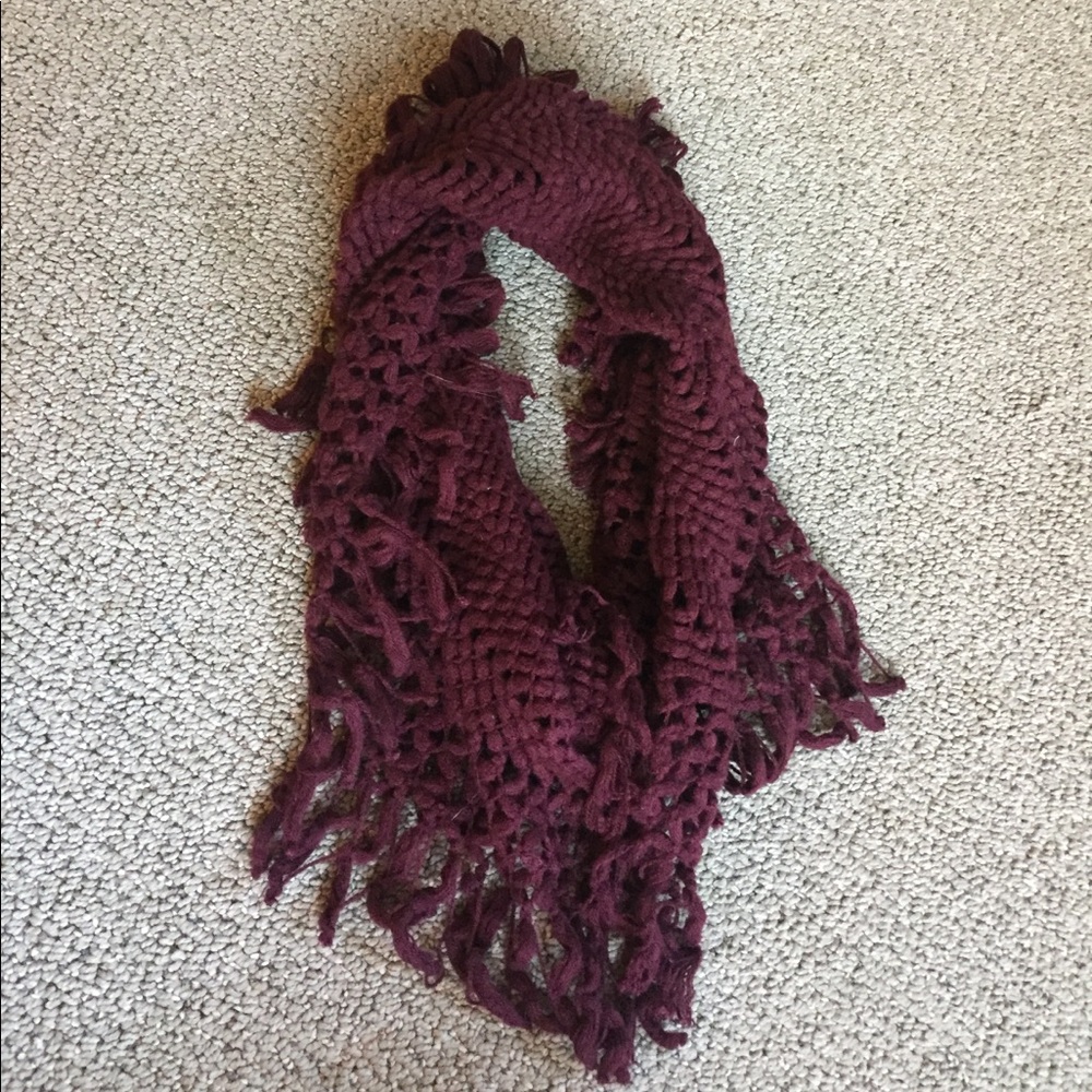 *SOLD* infinity scarf