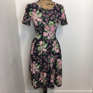 LuLaRoe Floral Amelia XS