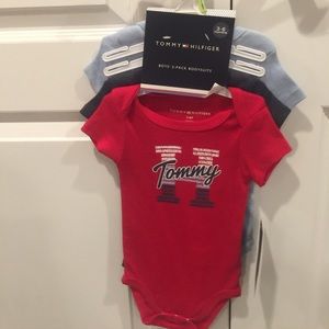Set of 3 Tommy Hilfiger onsies NWT