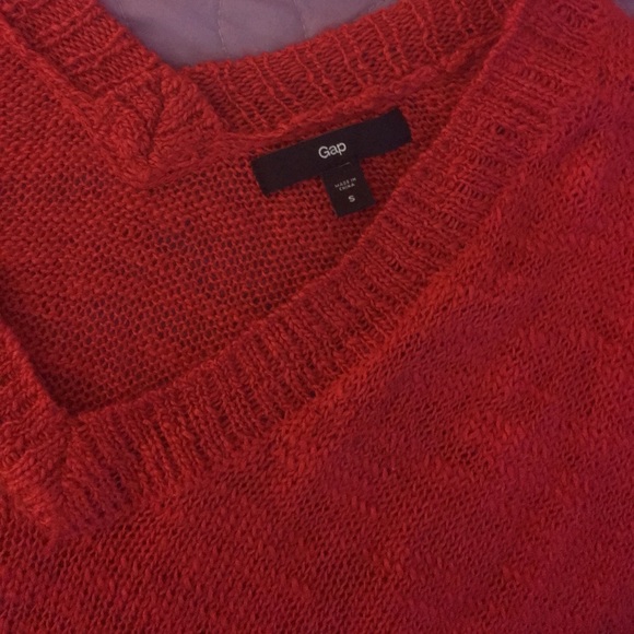 Red GAP dolmain short sleeve sweater - Picture 2 of 2