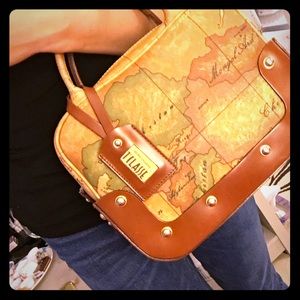Alviero Martini box bag, limited edition