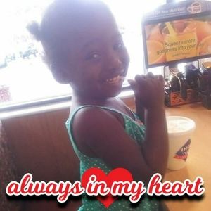 Meet your Posher, Nika