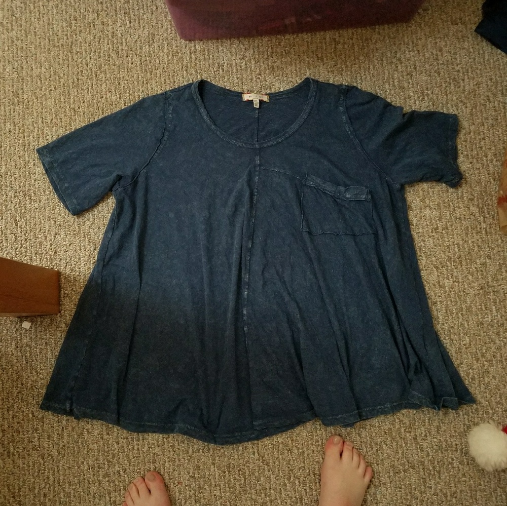 Eri +Ali Jumbo Pocket Tee