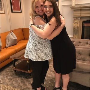 Meet your Posher, Sharon